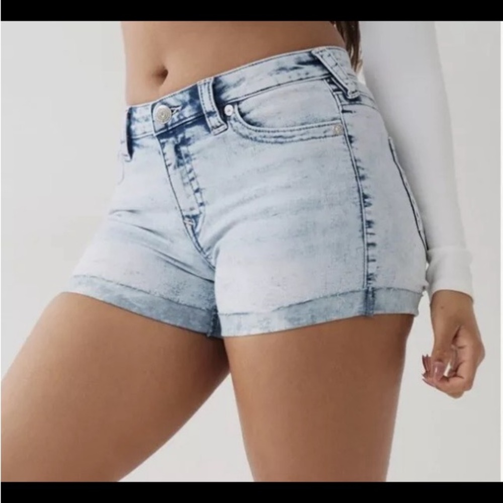 NWT Jennie SN Short Raw Rolled Hem True Religion